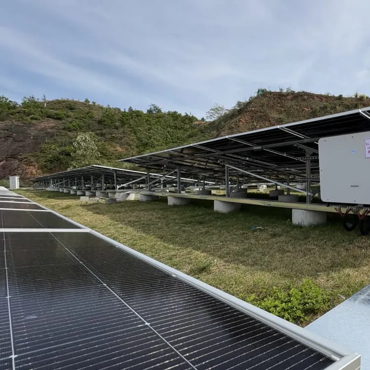 Large-capacity off-grid solar energy storage cabinets for data centers